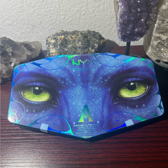 NYX Other - NYX Avatar The Way of Water Eyeshadow Palette Vegan Cruelty-Free Matte Shimmer